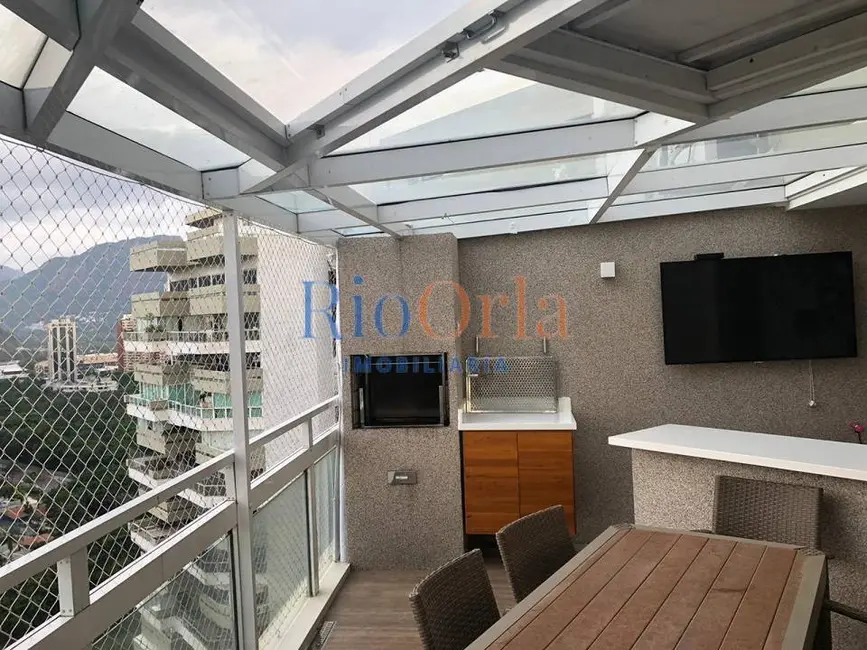 Foto 4 de Apartamento com 3 quartos à venda, 220m2 em Barra da Tijuca, Rio De Janeiro - RJ