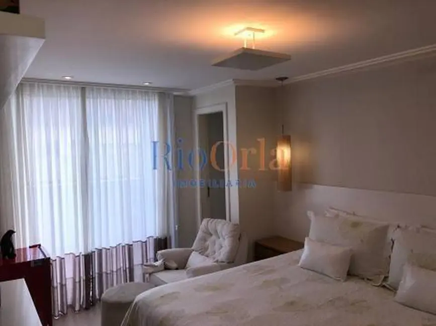 Cobertura com 4 quartos à venda, 300m2 em Barra da Tijuca, Rio De Janeiro - RJ - imagem 9 Foto 9 de Cobertura com 4 quartos à venda, 300m2 em Barra da Tijuca, Rio De Janeiro - RJ