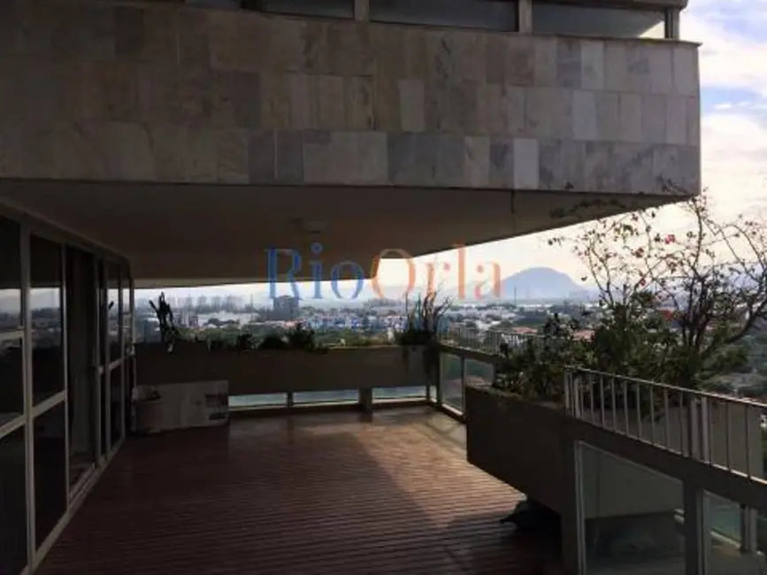 Foto 3 de Apartamento com 3 quartos à venda, 220m2 em Barra da Tijuca, Rio De Janeiro - RJ