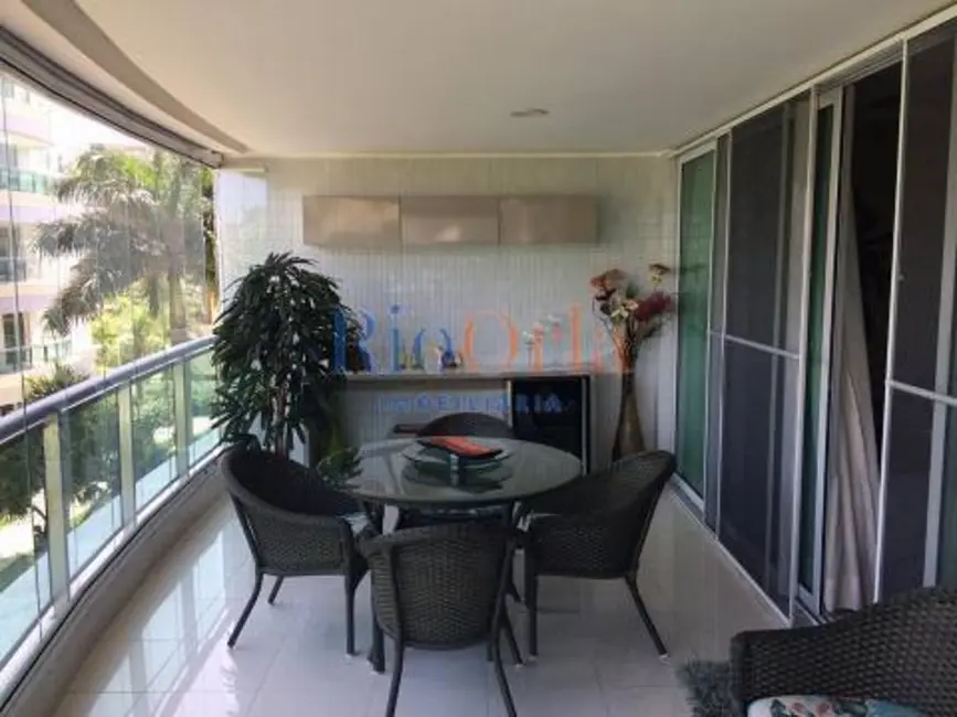 Apartamento com 4 quartos à venda, 280m2 em Barra da Tijuca, Rio De Janeiro - RJ - imagem 4 Foto 4 de Apartamento com 4 quartos à venda, 280m2 em Barra da Tijuca, Rio De Janeiro - RJ