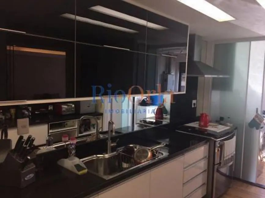 Foto 7 de Apartamento com 4 quartos à venda, 167m2 em Barra da Tijuca, Rio De Janeiro - RJ