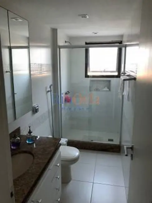 Apartamento com 4 quartos à venda, 246m2 em Barra da Tijuca, Rio De Janeiro - RJ - imagem 8 Foto 8 de Apartamento com 4 quartos à venda, 246m2 em Barra da Tijuca, Rio De Janeiro - RJ