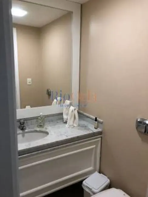 Apartamento com 4 quartos à venda, 246m2 em Barra da Tijuca, Rio De Janeiro - RJ - imagem 3 Foto 3 de Apartamento com 4 quartos à venda, 246m2 em Barra da Tijuca, Rio De Janeiro - RJ