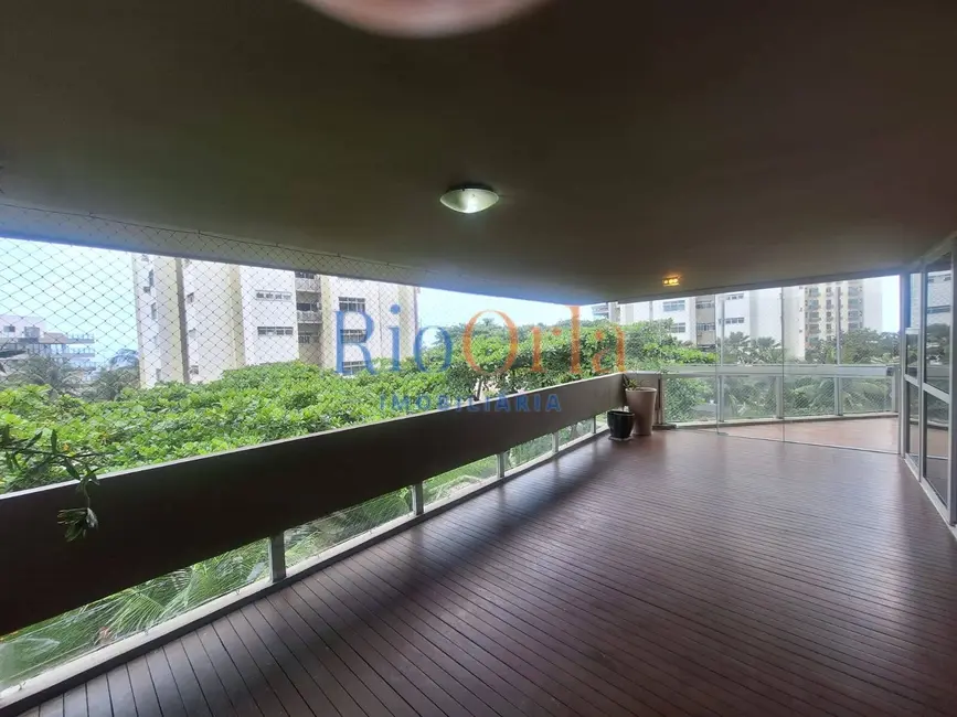 Apartamento com 4 quartos à venda, 300m2 em Barra da Tijuca, Rio De Janeiro - RJ - imagem 7 Foto 7 de Apartamento com 4 quartos à venda, 300m2 em Barra da Tijuca, Rio De Janeiro - RJ