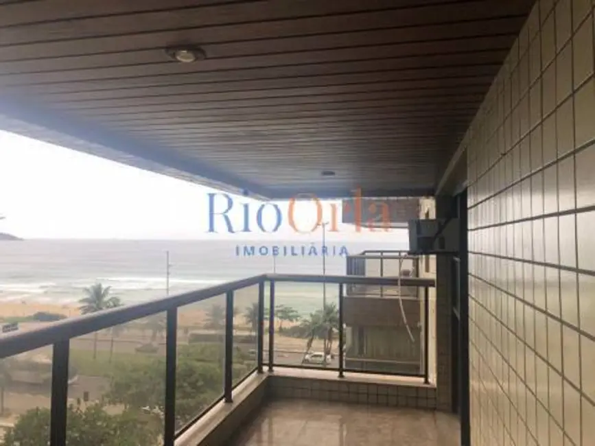 Foto 2 de Apartamento com 4 quartos à venda, 161m2 em Barra da Tijuca, Rio De Janeiro - RJ