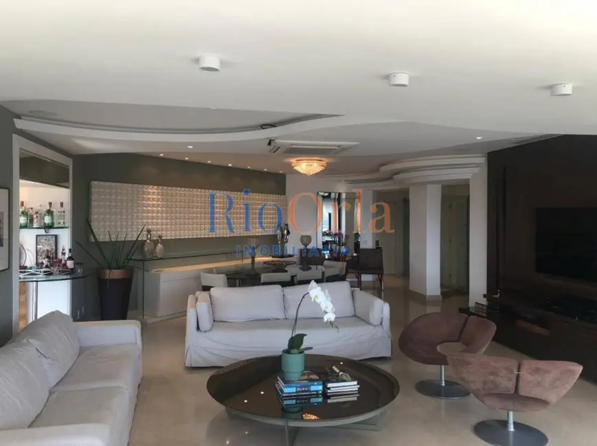 Apartamento com 3 quartos à venda, 230m2 em Barra da Tijuca, Rio De Janeiro - RJ - imagem 2 Foto 2 de Apartamento com 3 quartos à venda, 230m2 em Barra da Tijuca, Rio De Janeiro - RJ