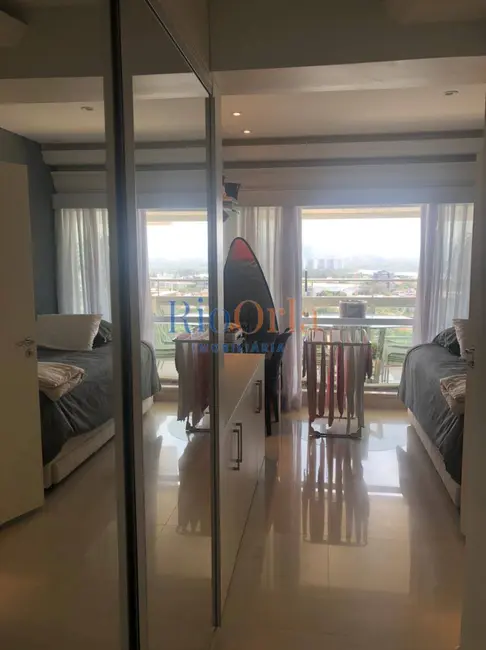 Apartamento com 3 quartos à venda, 230m2 em Barra da Tijuca, Rio De Janeiro - RJ - imagem 9 Foto 9 de Apartamento com 3 quartos à venda, 230m2 em Barra da Tijuca, Rio De Janeiro - RJ