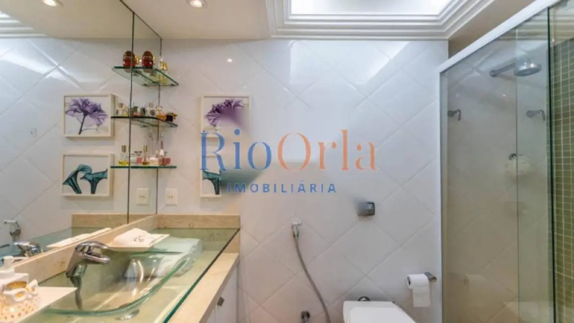 Apartamento com 3 quartos à venda, 230m2 em Barra da Tijuca, Rio De Janeiro - RJ - imagem 8 Foto 8 de Apartamento com 3 quartos à venda, 230m2 em Barra da Tijuca, Rio De Janeiro - RJ