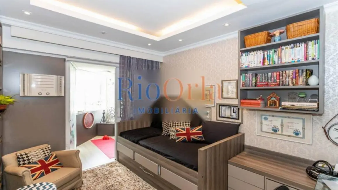 Apartamento com 3 quartos à venda, 230m2 em Barra da Tijuca, Rio De Janeiro - RJ - imagem 9 Foto 9 de Apartamento com 3 quartos à venda, 230m2 em Barra da Tijuca, Rio De Janeiro - RJ