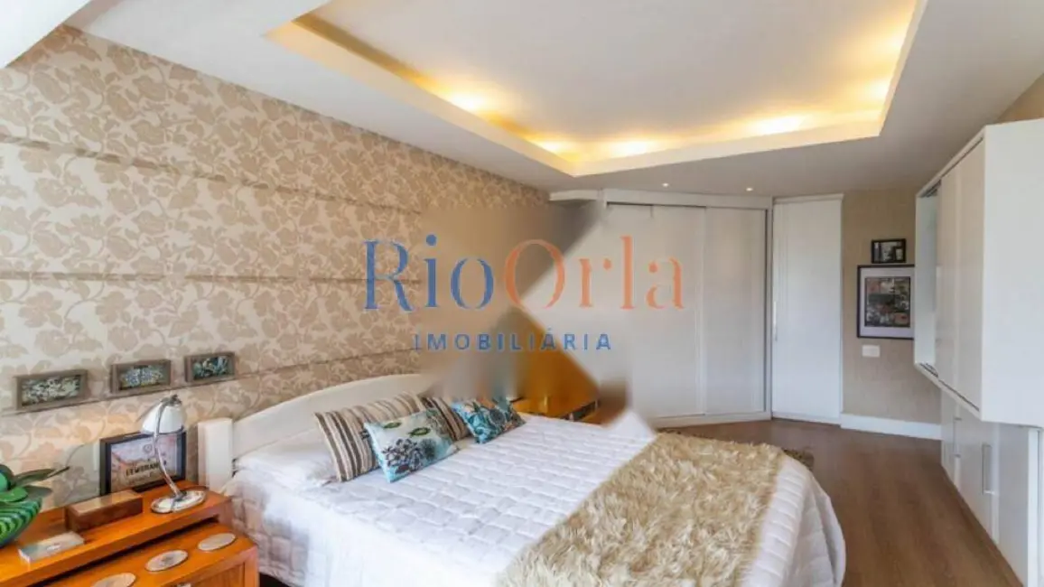 Apartamento com 3 quartos à venda, 230m2 em Barra da Tijuca, Rio De Janeiro - RJ - imagem 7 Foto 7 de Apartamento com 3 quartos à venda, 230m2 em Barra da Tijuca, Rio De Janeiro - RJ