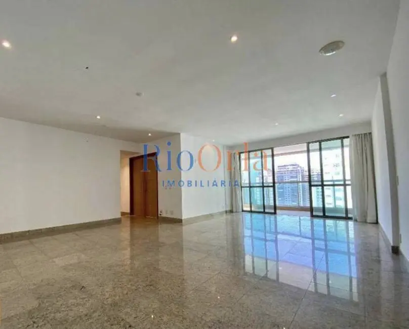 Foto 3 de Apartamento com 4 quartos à venda, 170m2 em Barra da Tijuca, Rio De Janeiro - RJ