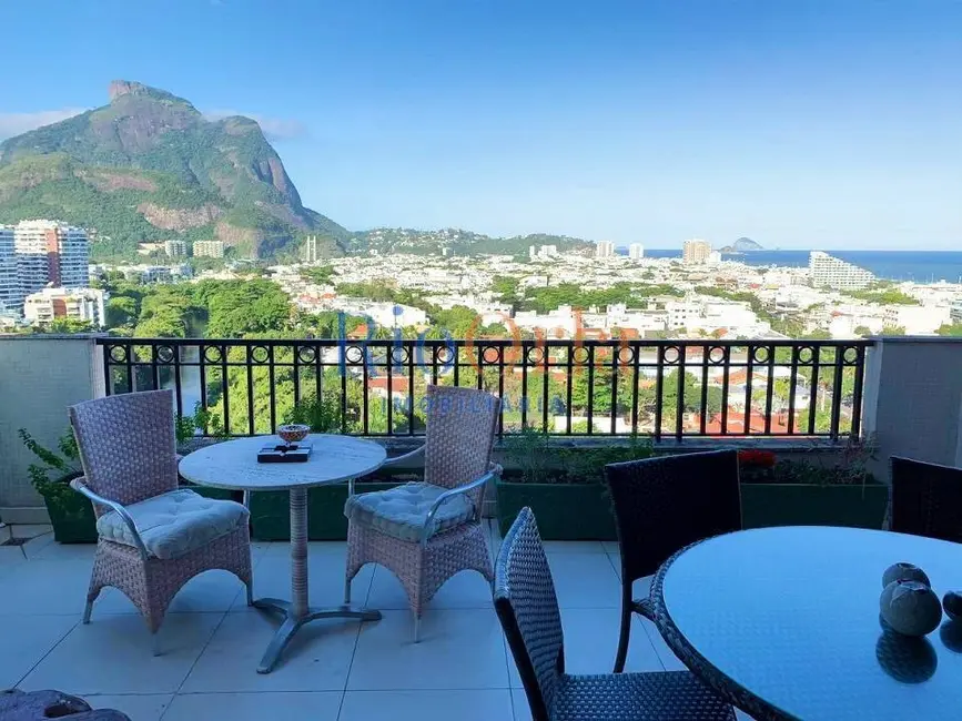 Foto 1 de Apartamento com 4 quartos à venda, 251m2 em Barra da Tijuca, Rio De Janeiro - RJ
