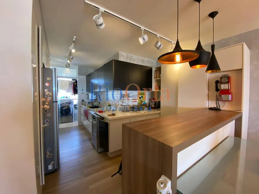 Apartamento com 3 quartos à venda, 170m2 em Barra da Tijuca, Rio De Janeiro - RJ - imagem 8 Foto 8 de Apartamento com 3 quartos à venda, 170m2 em Barra da Tijuca, Rio De Janeiro - RJ