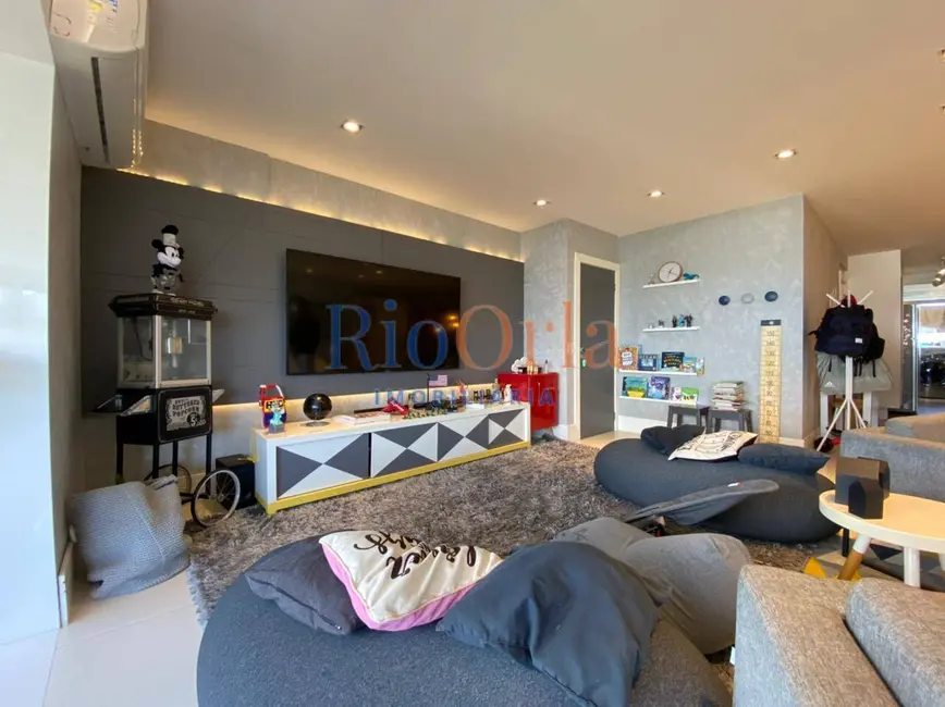 Apartamento com 3 quartos à venda, 170m2 em Barra da Tijuca, Rio De Janeiro - RJ - imagem 5 Foto 5 de Apartamento com 3 quartos à venda, 170m2 em Barra da Tijuca, Rio De Janeiro - RJ