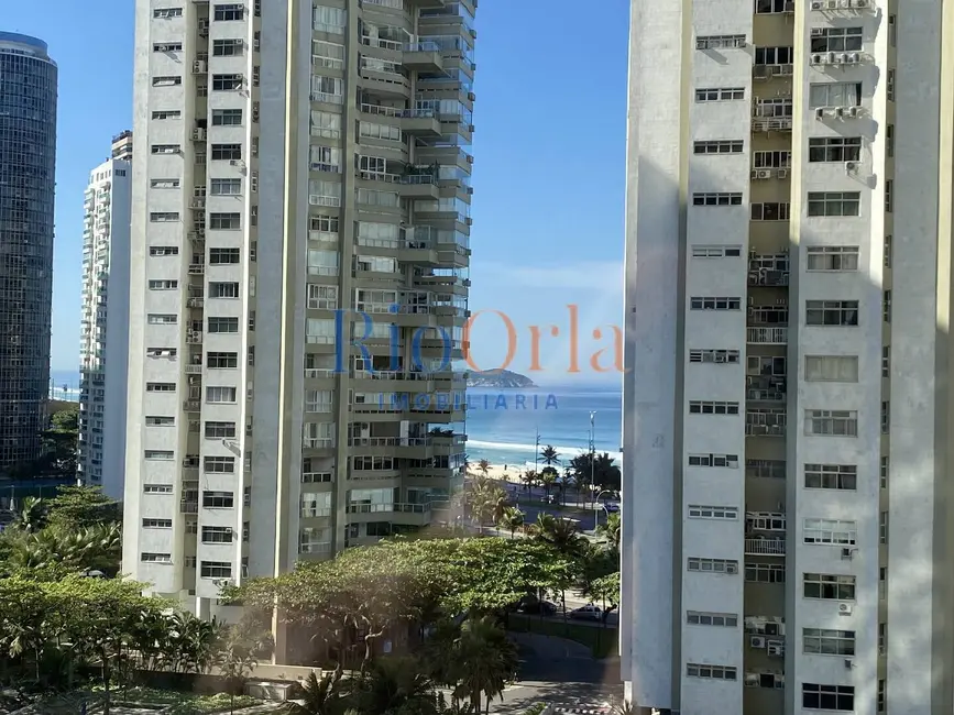 Foto 2 de Apartamento com 3 quartos à venda, 160m2 em Barra da Tijuca, Rio De Janeiro - RJ
