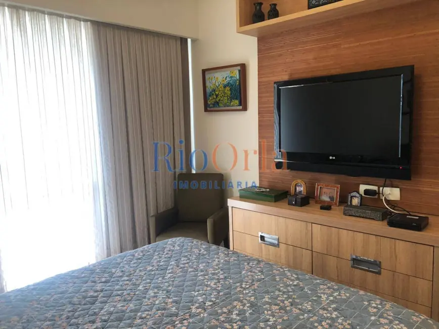 Foto 8 de Apartamento com 3 quartos à venda, 241m2 em Barra da Tijuca, Rio De Janeiro - RJ