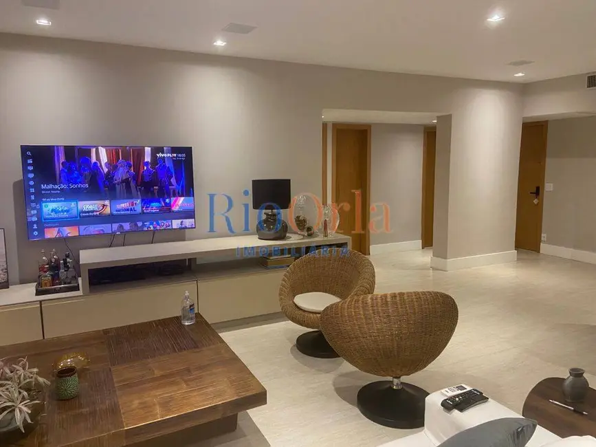 Foto 3 de Apartamento com 3 quartos à venda, 221m2 em Barra da Tijuca, Rio De Janeiro - RJ