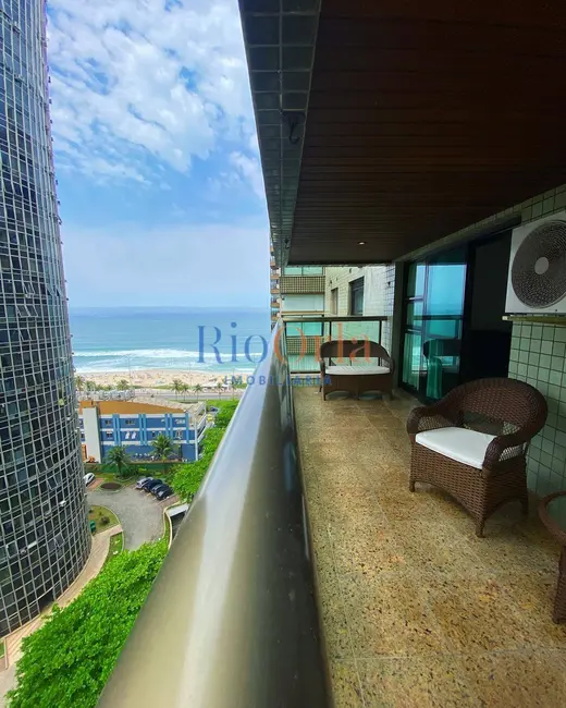 Foto 1 de Apartamento com 4 quartos à venda, 145m2 em Barra da Tijuca, Rio De Janeiro - RJ