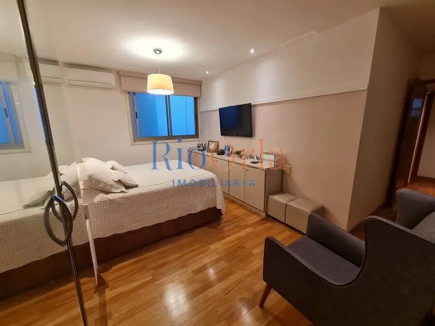 Foto 8 de Apartamento com 4 quartos à venda, 168m2 em Barra da Tijuca, Rio De Janeiro - RJ