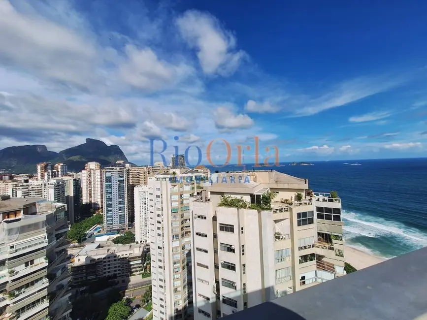 Cobertura com 4 quartos à venda, 354m2 em Barra da Tijuca, Rio De Janeiro - RJ - imagem 4 Foto 4 de Cobertura com 4 quartos à venda, 354m2 em Barra da Tijuca, Rio De Janeiro - RJ