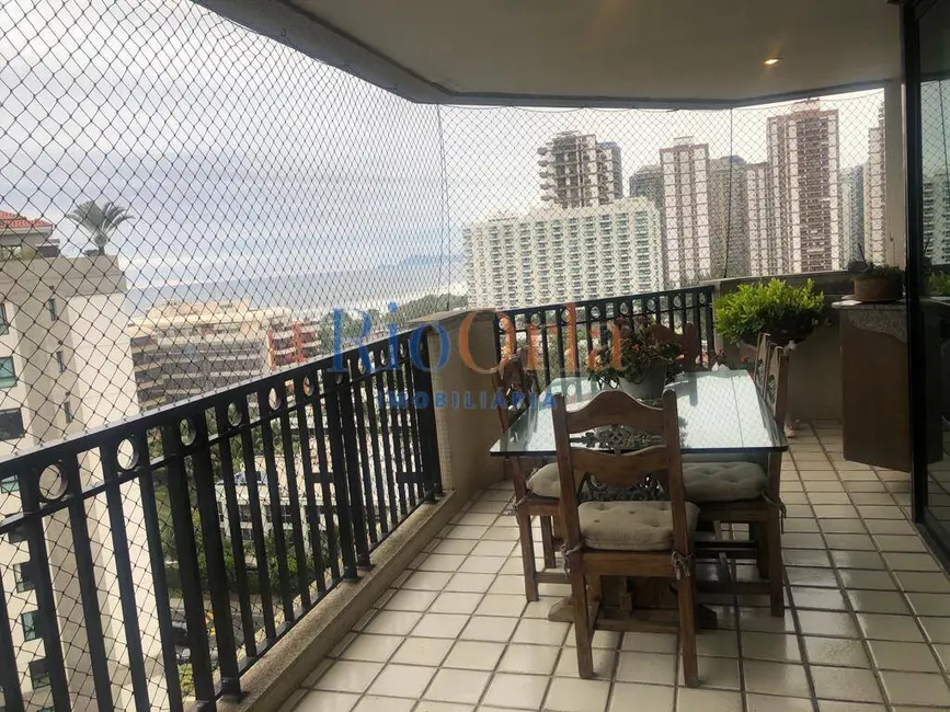 Foto 1 de Apartamento com 4 quartos à venda, 185m2 em Barra da Tijuca, Rio De Janeiro - RJ