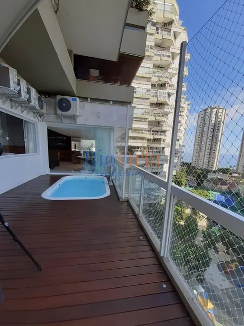 Foto 3 de Apartamento com 3 quartos à venda, 221m2 em Barra da Tijuca, Rio De Janeiro - RJ