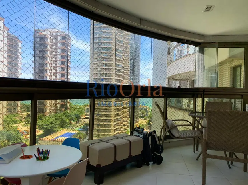 Foto 1 de Apartamento com 4 quartos à venda, 142m2 em Barra da Tijuca, Rio De Janeiro - RJ