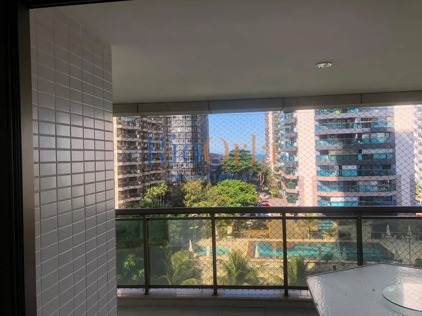 Apartamento com 4 quartos à venda, 139m2 em Barra da Tijuca, Rio De Janeiro - RJ - imagem 3 Foto 3 de Apartamento com 4 quartos à venda, 139m2 em Barra da Tijuca, Rio De Janeiro - RJ