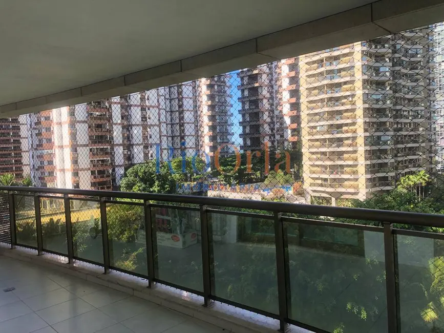Apartamento com 4 quartos à venda, 139m2 em Barra da Tijuca, Rio De Janeiro - RJ - imagem 2 Foto 2 de Apartamento com 4 quartos à venda, 139m2 em Barra da Tijuca, Rio De Janeiro - RJ