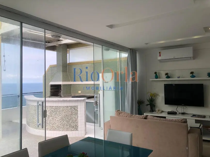 Cobertura com 3 quartos à venda, 172m2 em Barra da Tijuca, Rio De Janeiro - RJ - imagem 3 Foto 3 de Cobertura com 3 quartos à venda, 172m2 em Barra da Tijuca, Rio De Janeiro - RJ