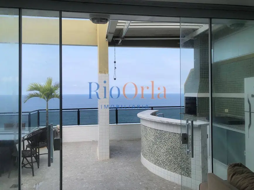 Cobertura com 3 quartos à venda, 172m2 em Barra da Tijuca, Rio De Janeiro - RJ - imagem 2 Foto 2 de Cobertura com 3 quartos à venda, 172m2 em Barra da Tijuca, Rio De Janeiro - RJ