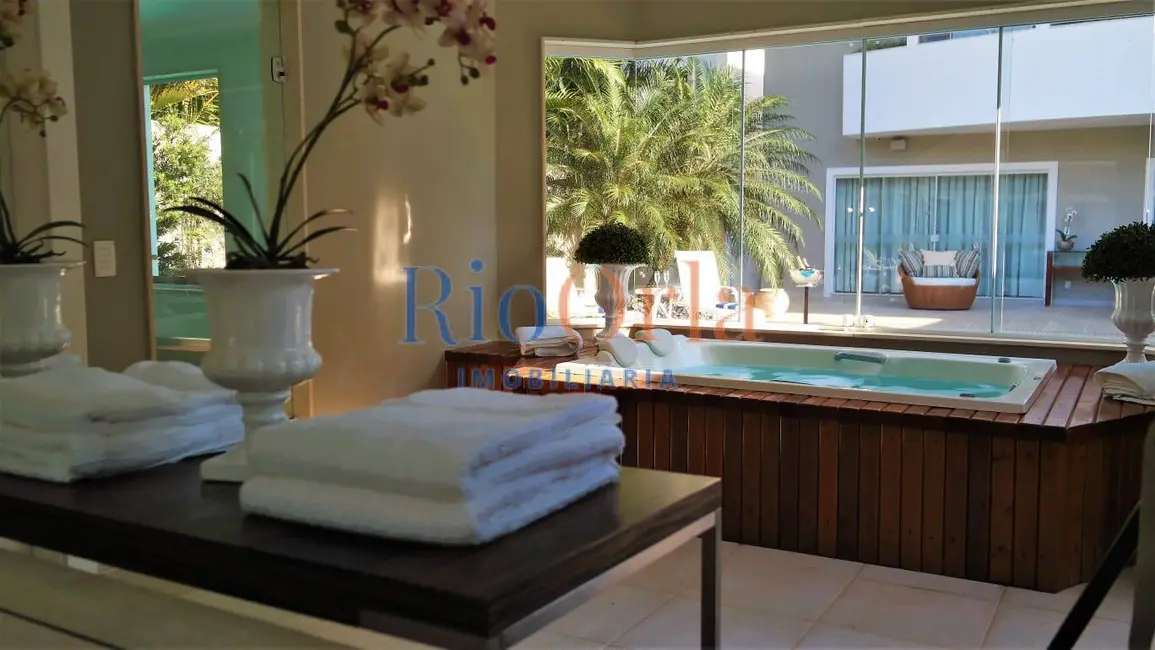 Casa com 5 quartos à venda, 1000m2 em Barra da Tijuca, Rio De Janeiro - RJ - imagem 4 Foto 4 de Casa com 5 quartos à venda, 1000m2 em Barra da Tijuca, Rio De Janeiro - RJ