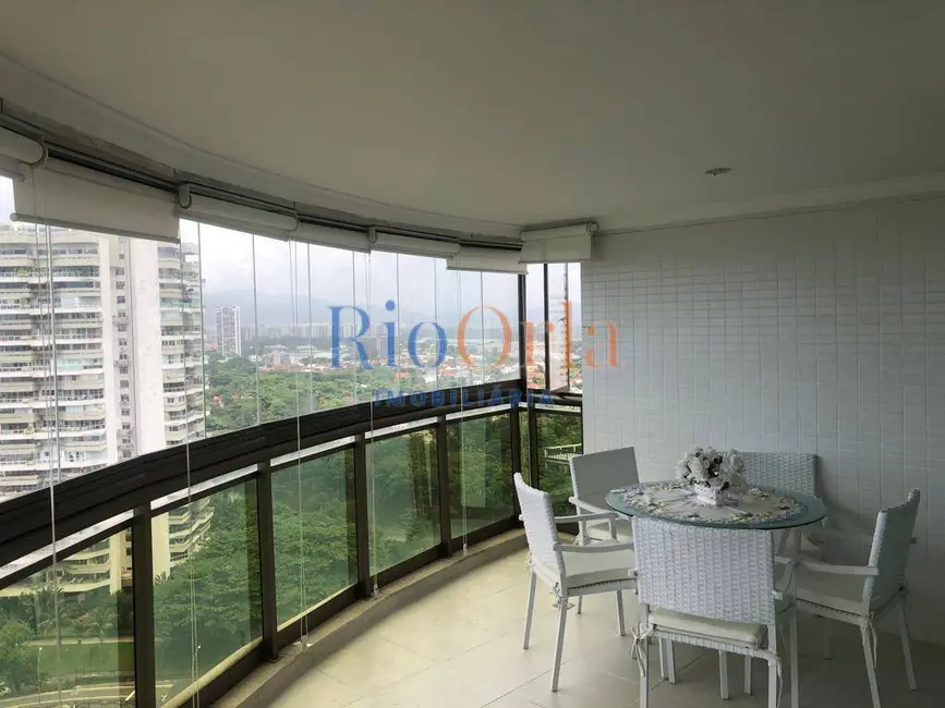 Foto 2 de Apartamento com 4 quartos à venda, 142m2 em Barra da Tijuca, Rio De Janeiro - RJ