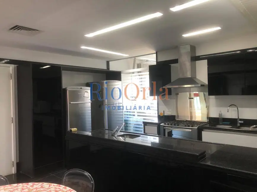 Apartamento com 4 quartos à venda, 292m2 em Barra da Tijuca, Rio De Janeiro - RJ - imagem 9 Foto 9 de Apartamento com 4 quartos à venda, 292m2 em Barra da Tijuca, Rio De Janeiro - RJ