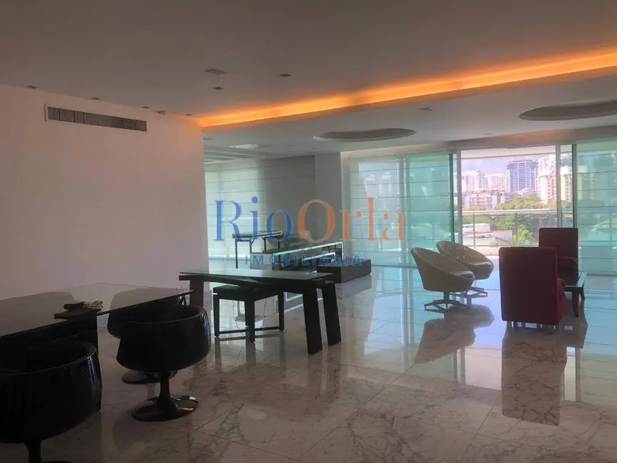 Apartamento com 4 quartos à venda, 292m2 em Barra da Tijuca, Rio De Janeiro - RJ - imagem 1 Foto 1 de Apartamento com 4 quartos à venda, 292m2 em Barra da Tijuca, Rio De Janeiro - RJ