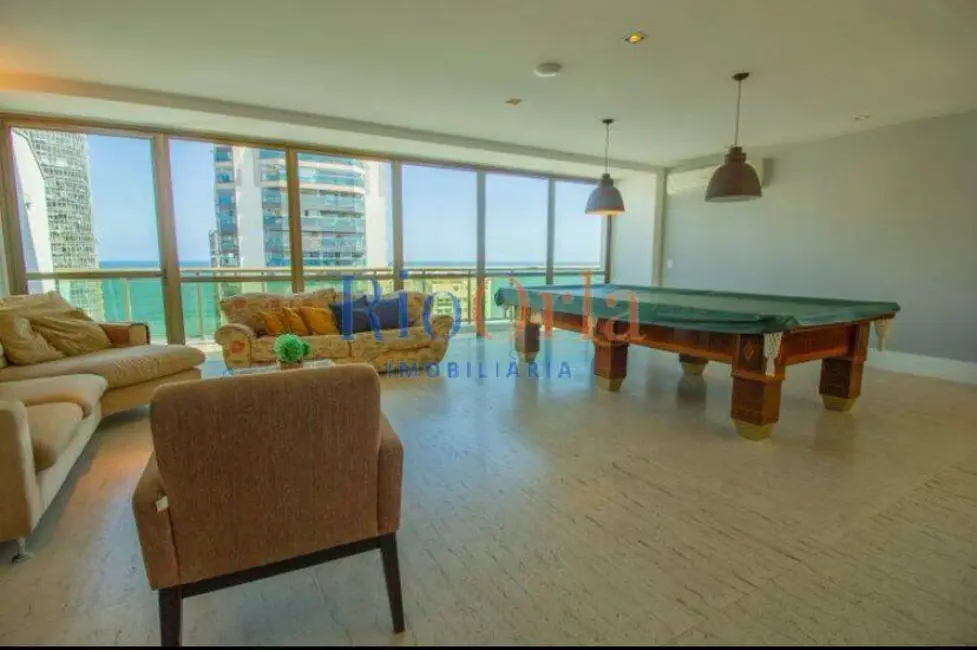 Cobertura com 5 quartos à venda, 525m2 em Barra da Tijuca, Rio De Janeiro - RJ - imagem 8 Foto 8 de Cobertura com 5 quartos à venda, 525m2 em Barra da Tijuca, Rio De Janeiro - RJ