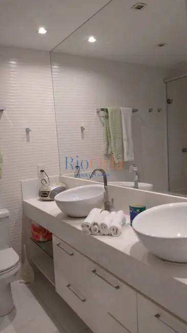 Apartamento com 3 quartos à venda, 139m2 em Barra da Tijuca, Rio De Janeiro - RJ - imagem 6 Foto 6 de Apartamento com 3 quartos à venda, 139m2 em Barra da Tijuca, Rio De Janeiro - RJ