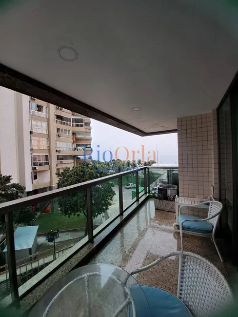 Foto 2 de Apartamento com 4 quartos à venda, 166m2 em Barra da Tijuca, Rio De Janeiro - RJ