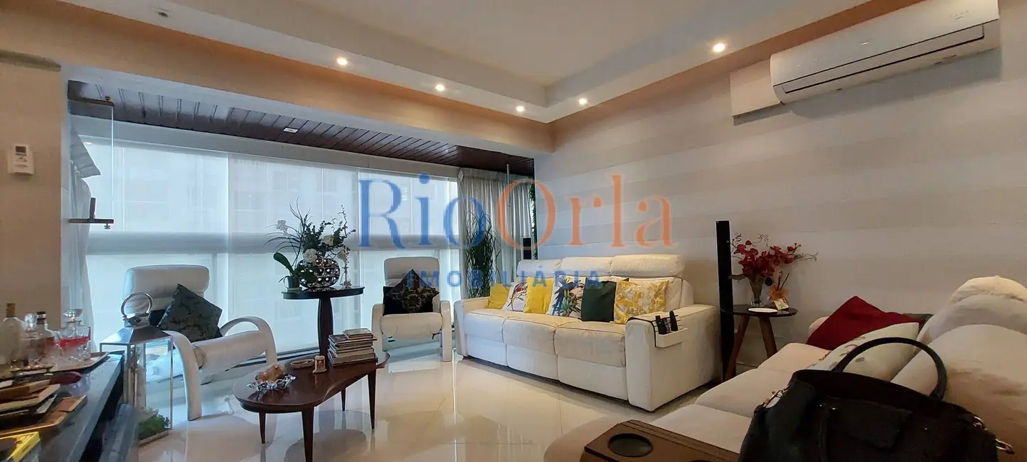 Foto 3 de Apartamento com 4 quartos à venda, 150m2 em Barra da Tijuca, Rio De Janeiro - RJ