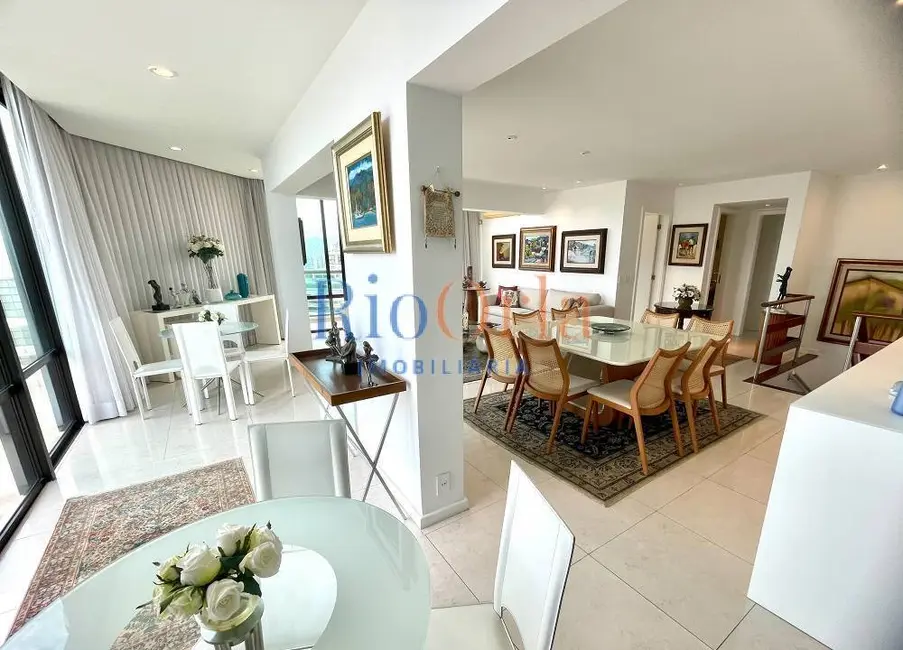 Cobertura com 4 quartos à venda, 301m2 em Barra da Tijuca, Rio De Janeiro - RJ - imagem 8 Foto 8 de Cobertura com 4 quartos à venda, 301m2 em Barra da Tijuca, Rio De Janeiro - RJ