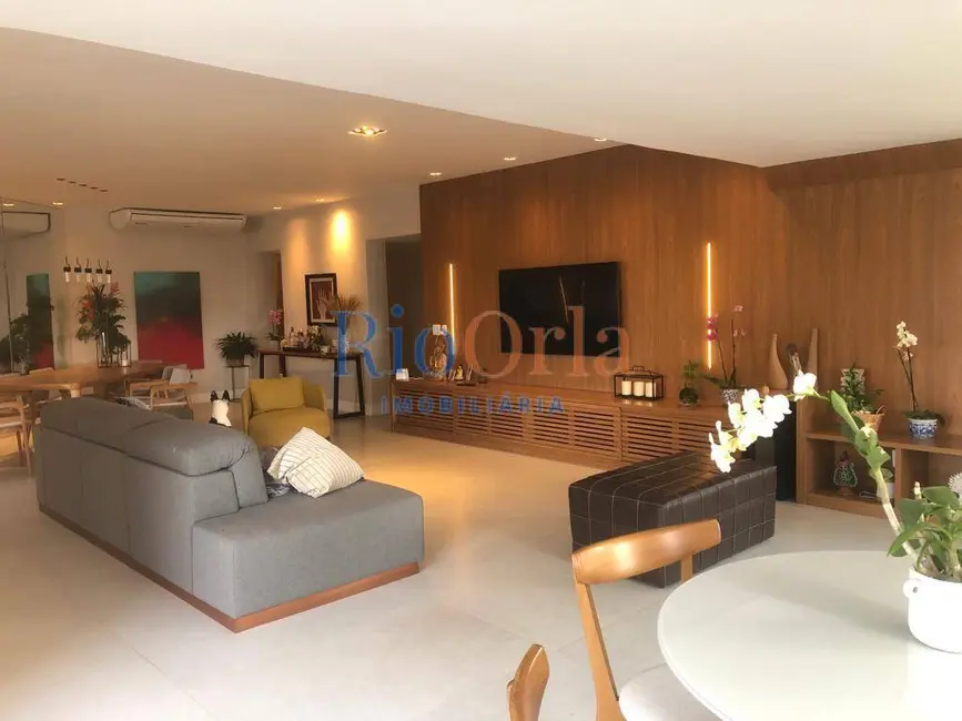 Foto 1 de Apartamento com 3 quartos à venda, 220m2 em Barra da Tijuca, Rio De Janeiro - RJ