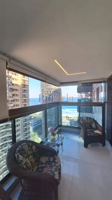 Apartamento com 4 quartos à venda, 149m2 em Barra da Tijuca, Rio De Janeiro - RJ - imagem 3 Foto 3 de Apartamento com 4 quartos à venda, 149m2 em Barra da Tijuca, Rio De Janeiro - RJ