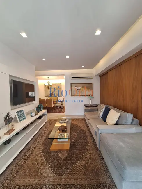 Apartamento com 3 quartos à venda, 130m2 em Rio De Janeiro - RJ - imagem 9 Foto 9 de Apartamento com 3 quartos à venda, 130m2 em Rio De Janeiro - RJ