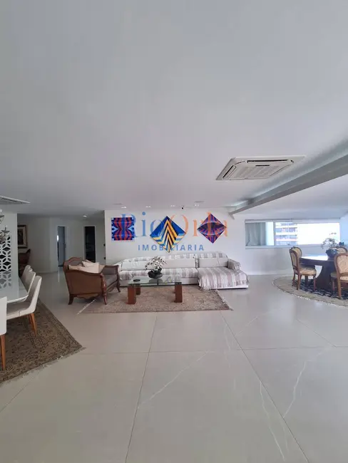 Apartamento com 4 quartos à venda, 300m2 em Barra da Tijuca, Rio De Janeiro - RJ - imagem 9 Foto 9 de Apartamento com 4 quartos à venda, 300m2 em Barra da Tijuca, Rio De Janeiro - RJ