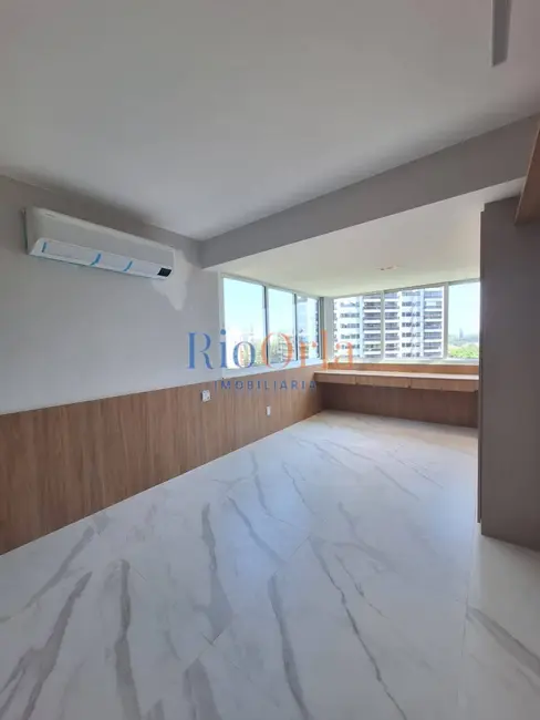 Apartamento com 3 quartos à venda, 230m2 em Barra da Tijuca, Rio De Janeiro - RJ - imagem 6 Foto 6 de Apartamento com 3 quartos à venda, 230m2 em Barra da Tijuca, Rio De Janeiro - RJ