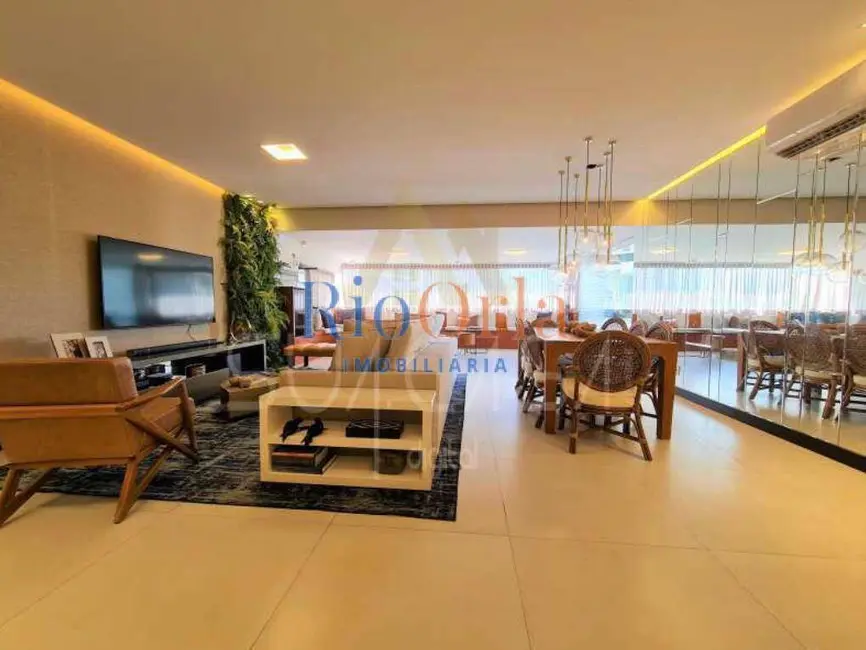 Foto 2 de Apartamento com 3 quartos à venda, 230m2 em Barra da Tijuca, Rio De Janeiro - RJ