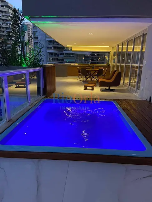 Apartamento com 4 quartos à venda, 300m2 em Barra da Tijuca, Rio De Janeiro - RJ - imagem 3 Foto 3 de Apartamento com 4 quartos à venda, 300m2 em Barra da Tijuca, Rio De Janeiro - RJ