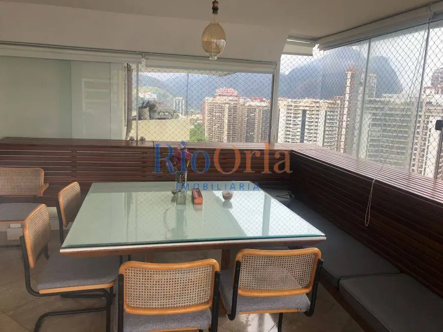 Foto 9 de Apartamento com 3 quartos à venda, 222m2 em Barra da Tijuca, Rio De Janeiro - RJ