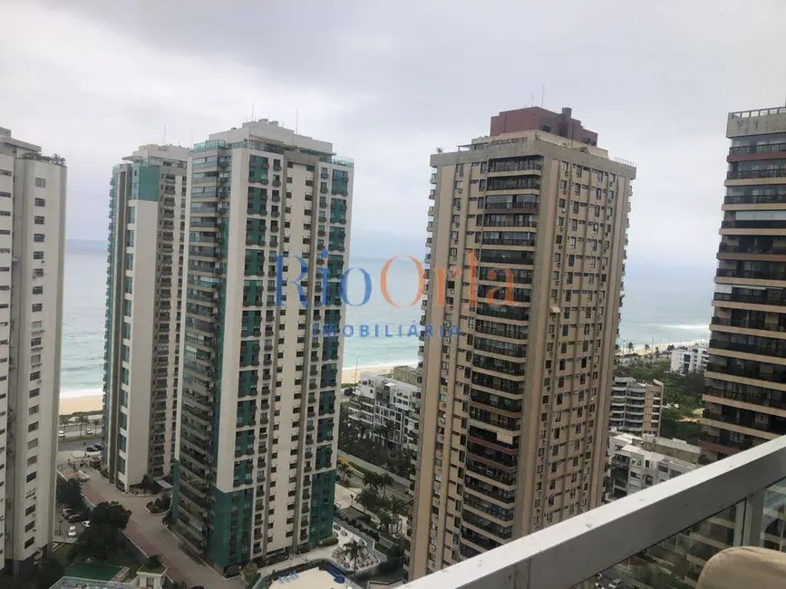 Foto 3 de Apartamento com 3 quartos à venda, 222m2 em Barra da Tijuca, Rio De Janeiro - RJ