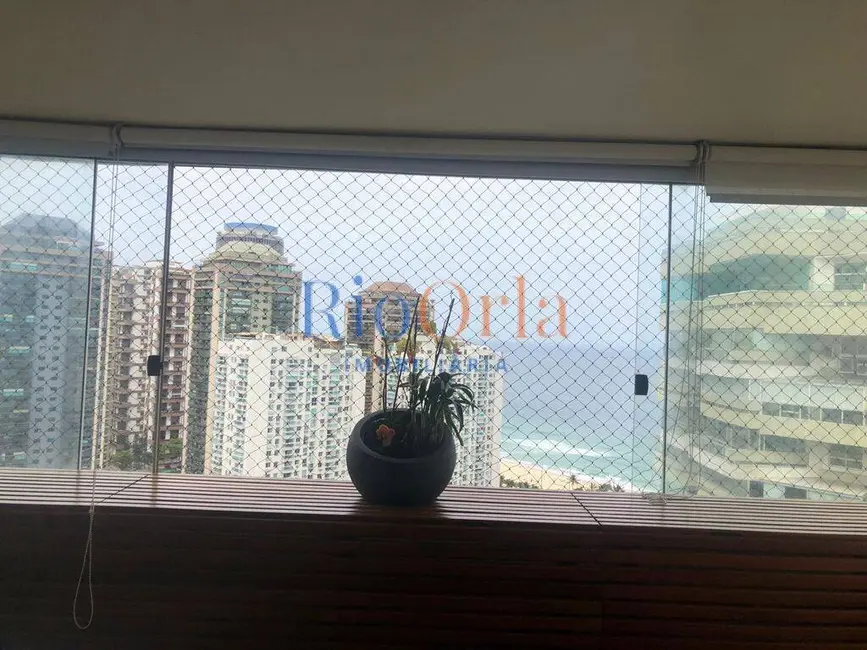 Foto 6 de Apartamento com 3 quartos à venda, 222m2 em Barra da Tijuca, Rio De Janeiro - RJ